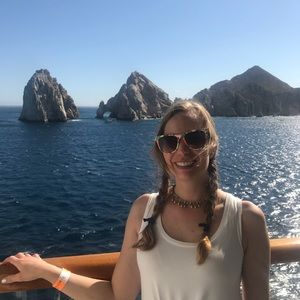 Meet your Posher, Kimberly